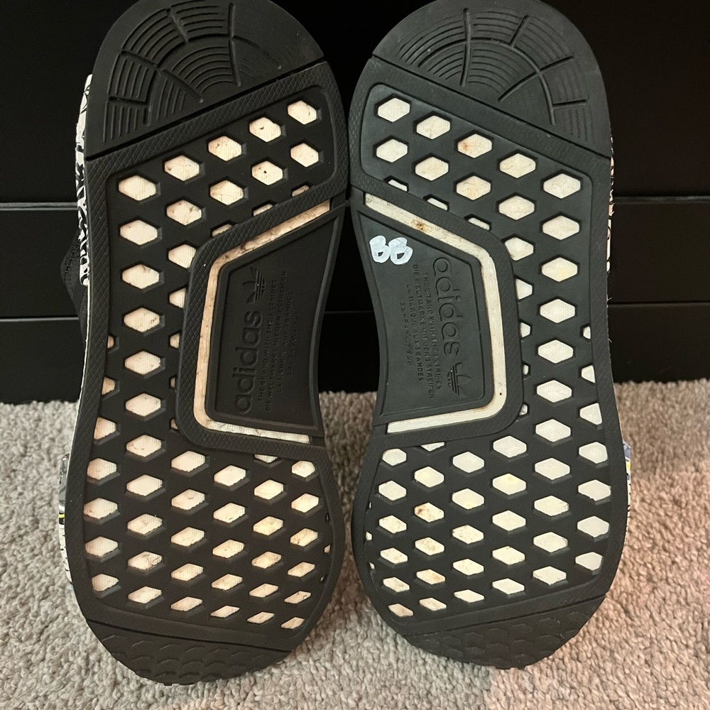 Adidas NMD R1 - Picture 5 of 6